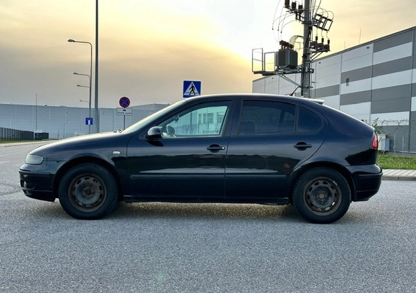 Seat Leon cena 6000 przebieg: 240000, rok produkcji 2003 z Zgierz małe 154